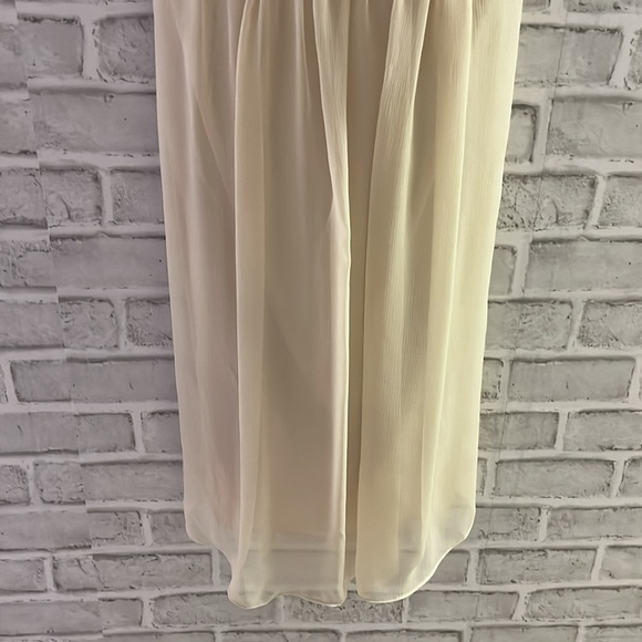 Max and Cleo by BCBG size 2 sleeveless cocktail/wedding chiffon and lace - Picture 5 of 8